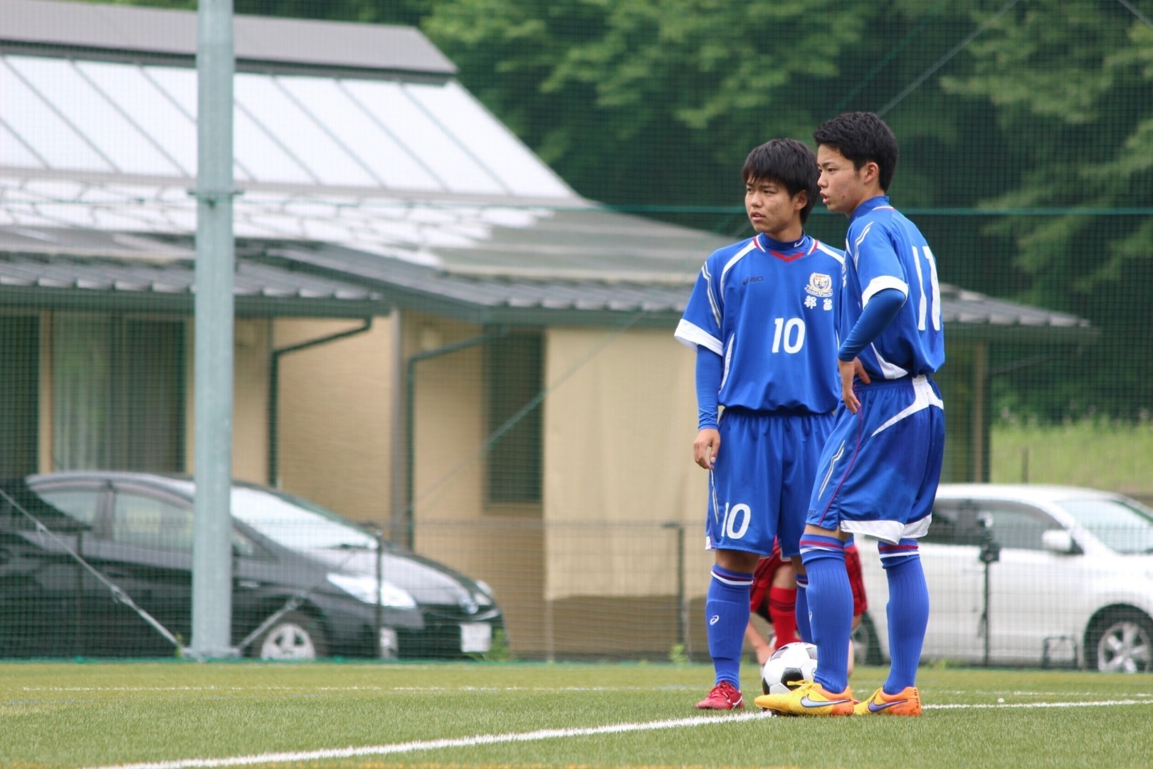 132 山梨県立都留高等学校サッカー部